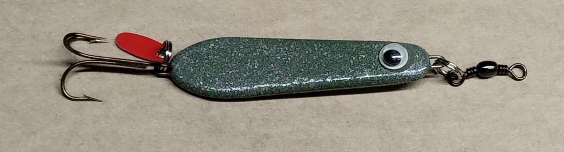 boat lure speckled dark green 58gms