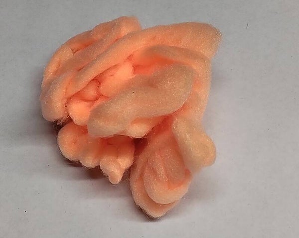 egg yarn light orange