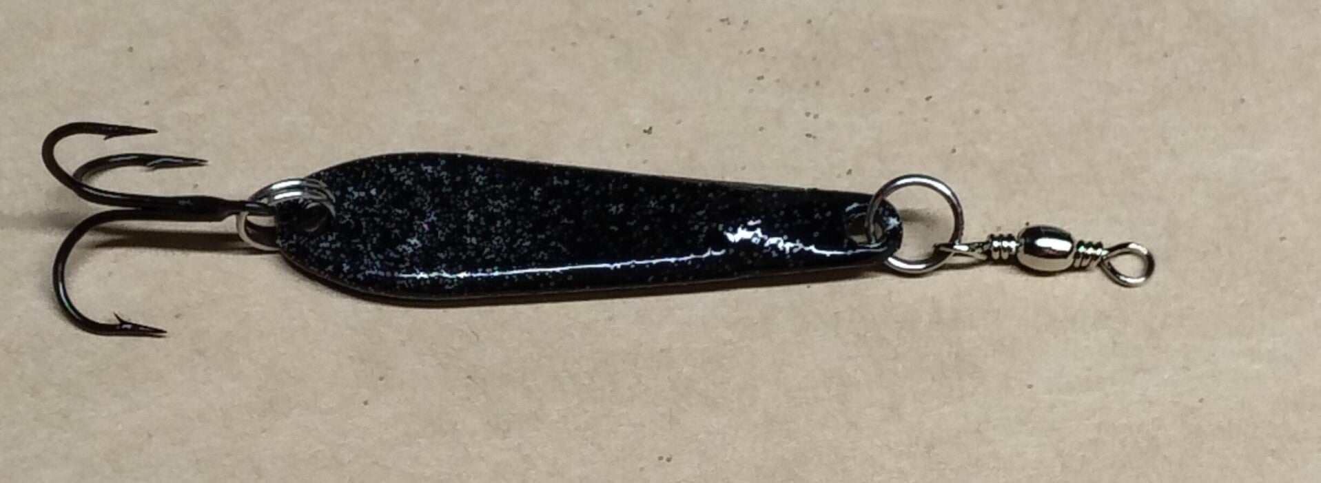 kawhai lure speckled black 30gms