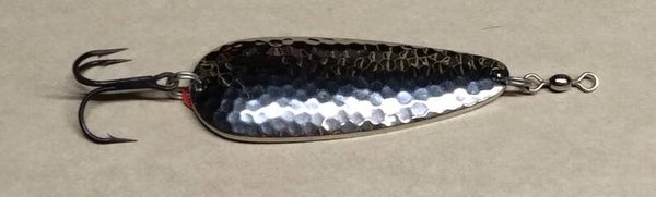 salmon hammered spoon silver 40gms