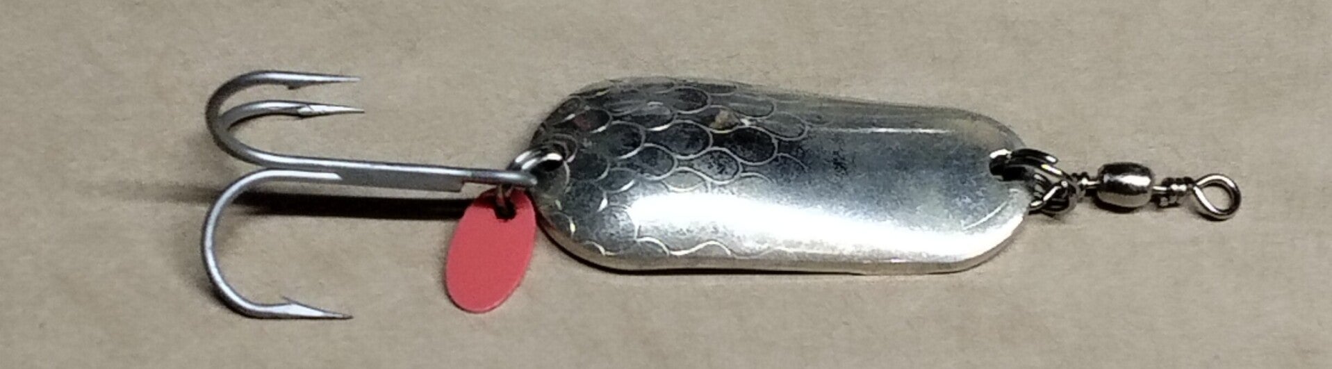 salmon spoon lure silver 19gms