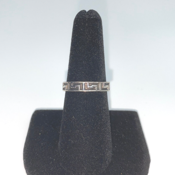 Fashion Jewlery Rings: Size 6-7