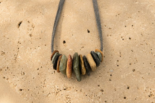 Collar TIERRA