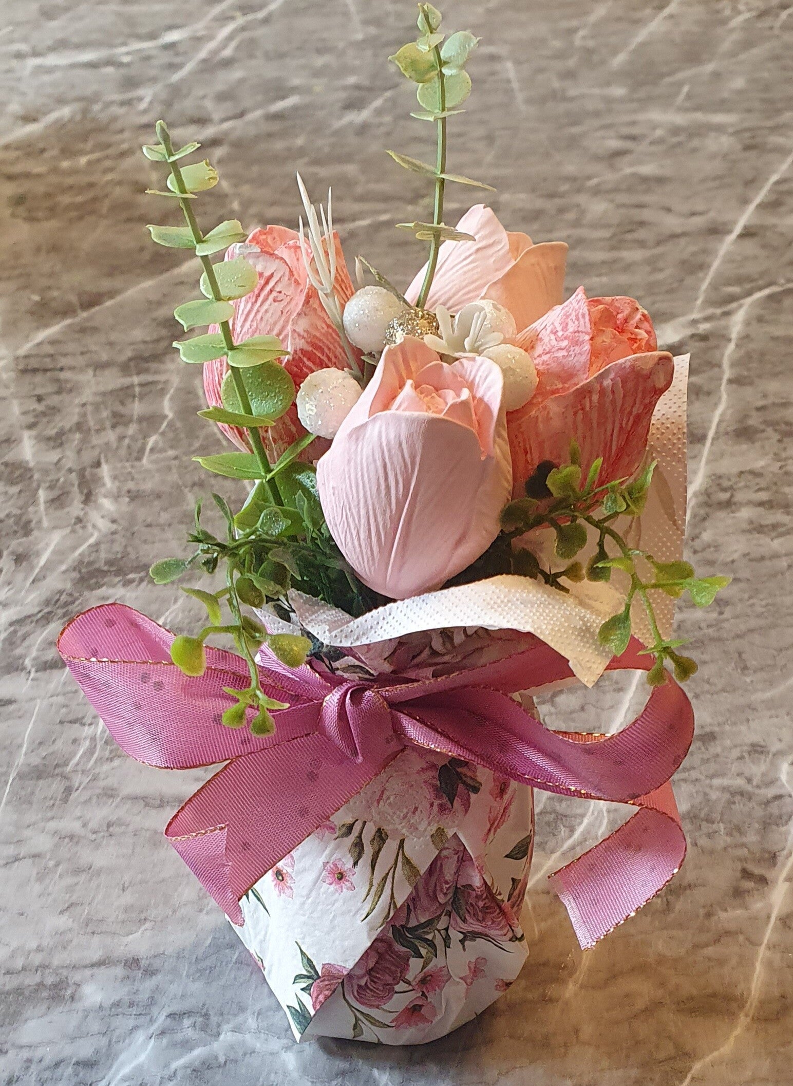 Gips Blumenstrauß klein