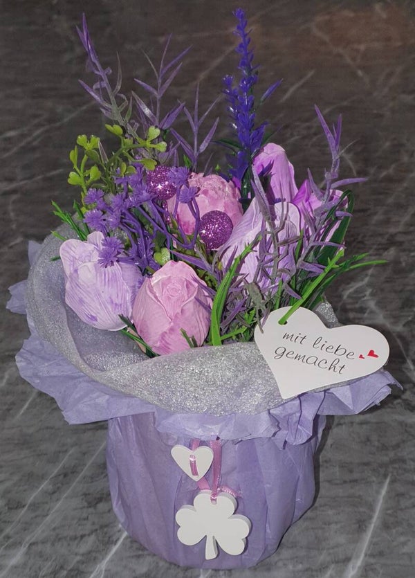 Gips Blumenstrauß Flieder
