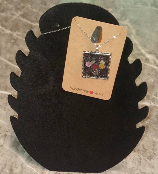 Kette Schwarz Blumen