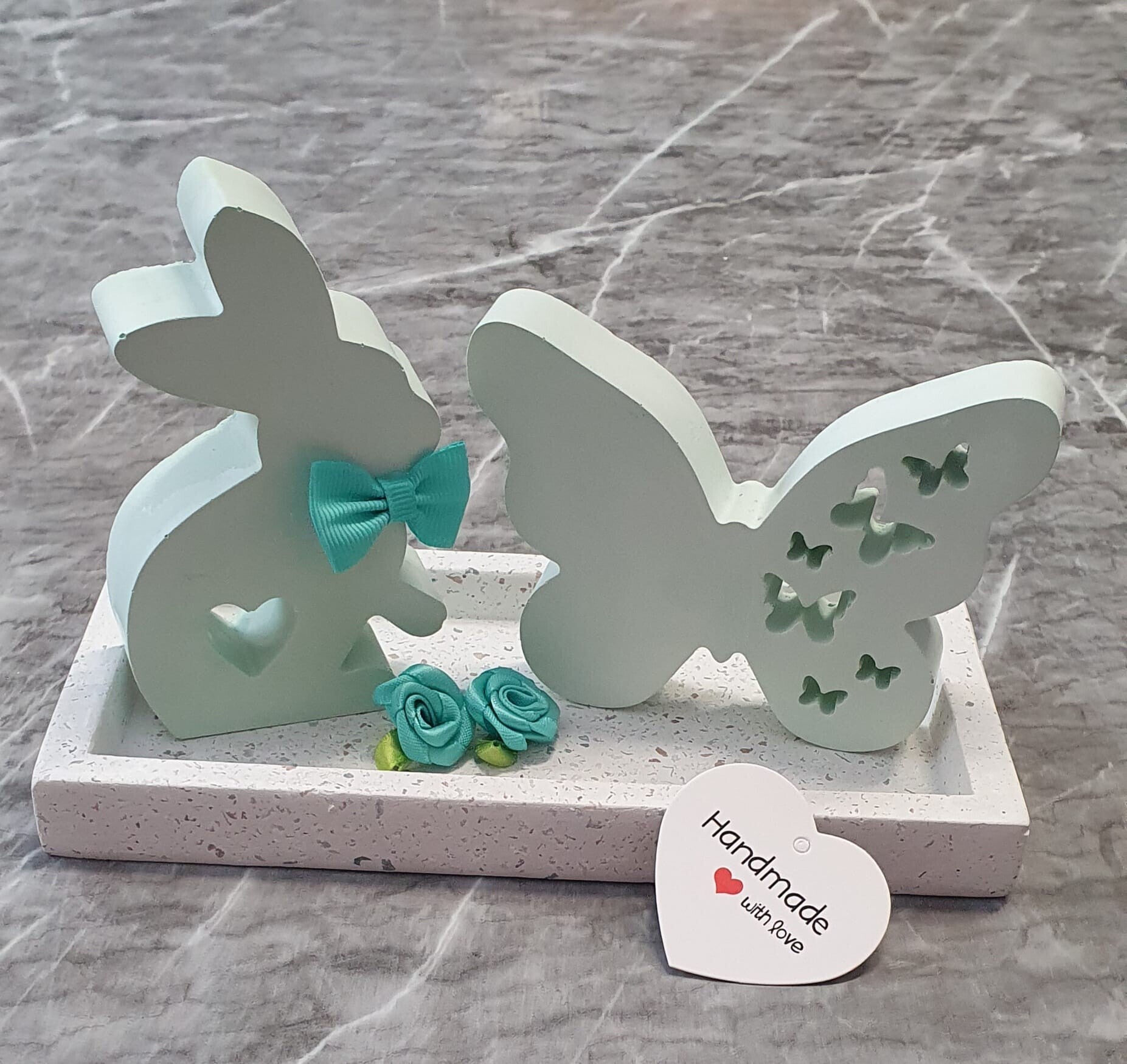 Deko Osterhase/Schmetterling Mintgrün