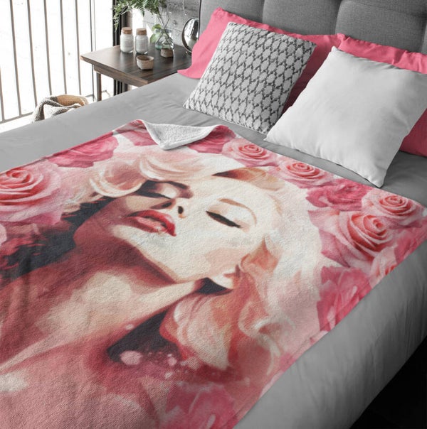Marylin Monroe Plush Fleece Blanket, Hollywood Glamour