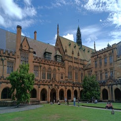 sydneyuniversitt1.jpg