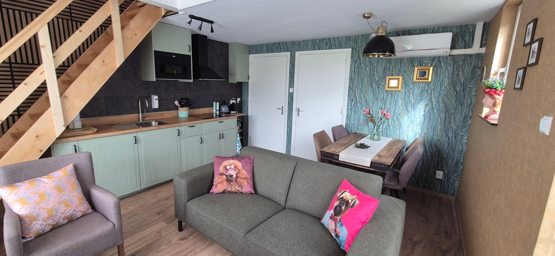 Woonkamer 1.jpg