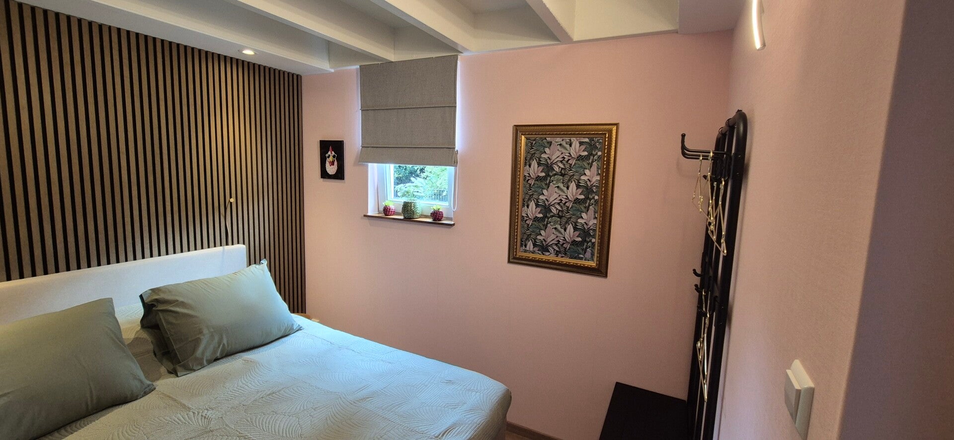 Slaapkamer beneden 2.jpg
