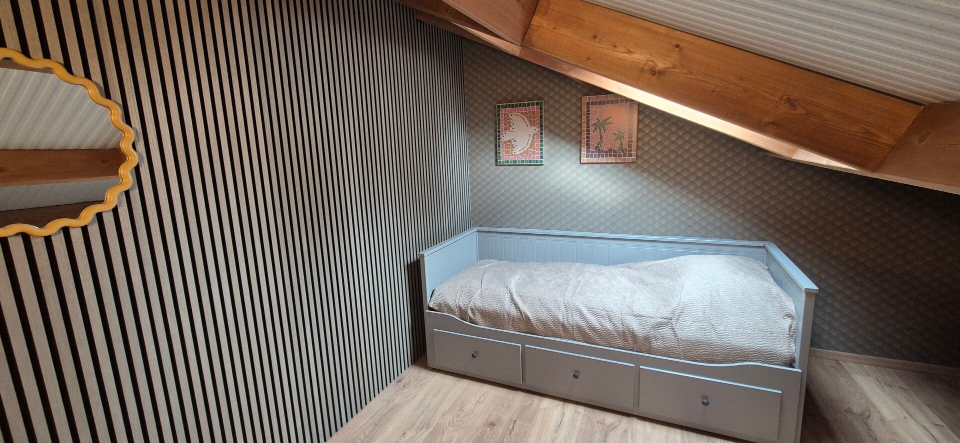 Slaapkamer boven 4.jpg