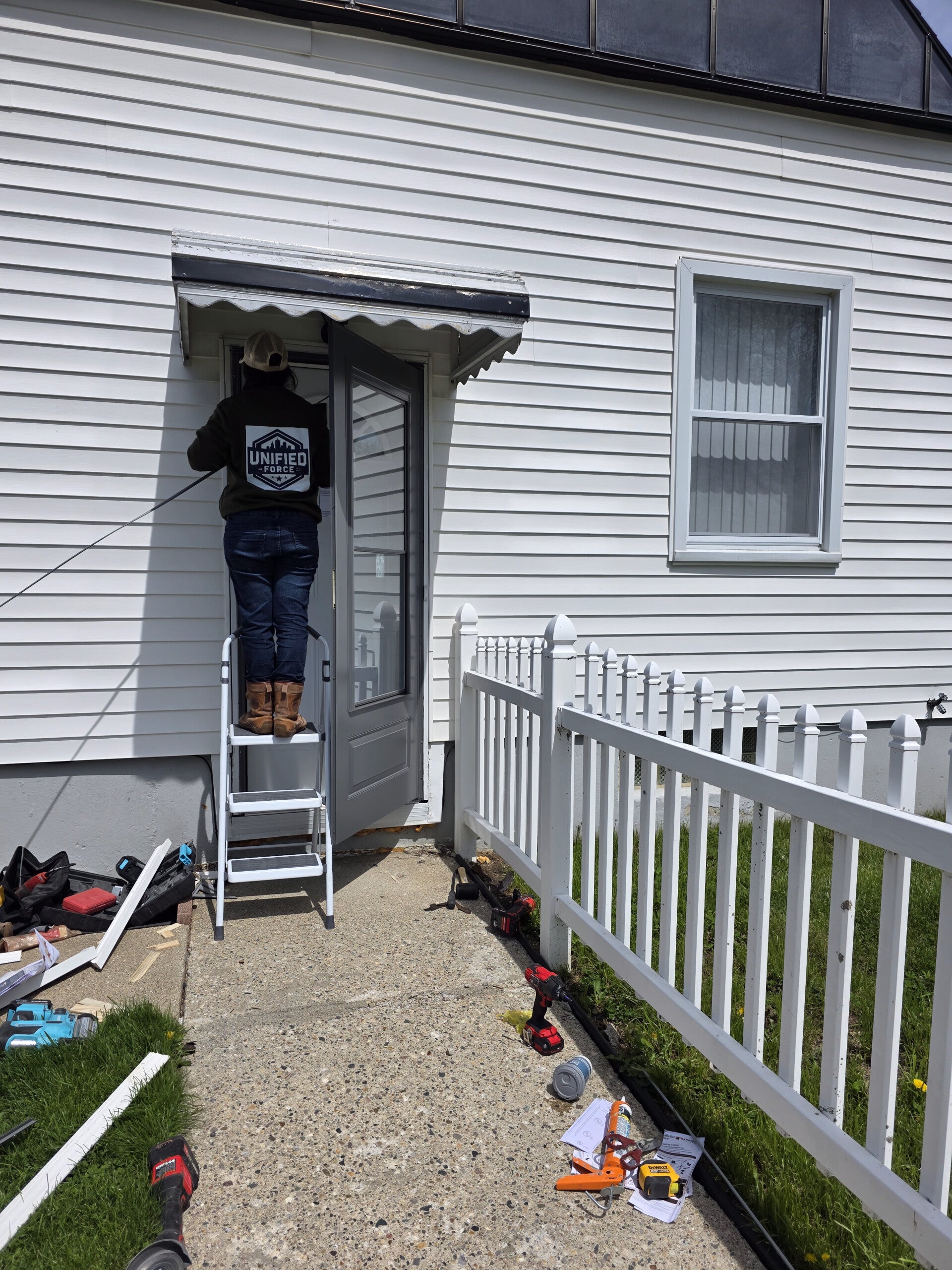 1000236355-standard.jpg