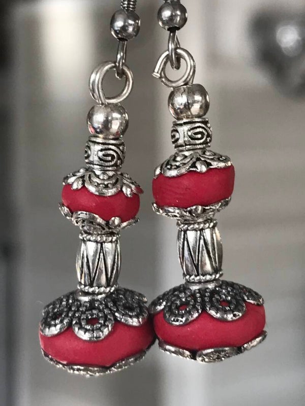 Boucles d’oreilles Rouges