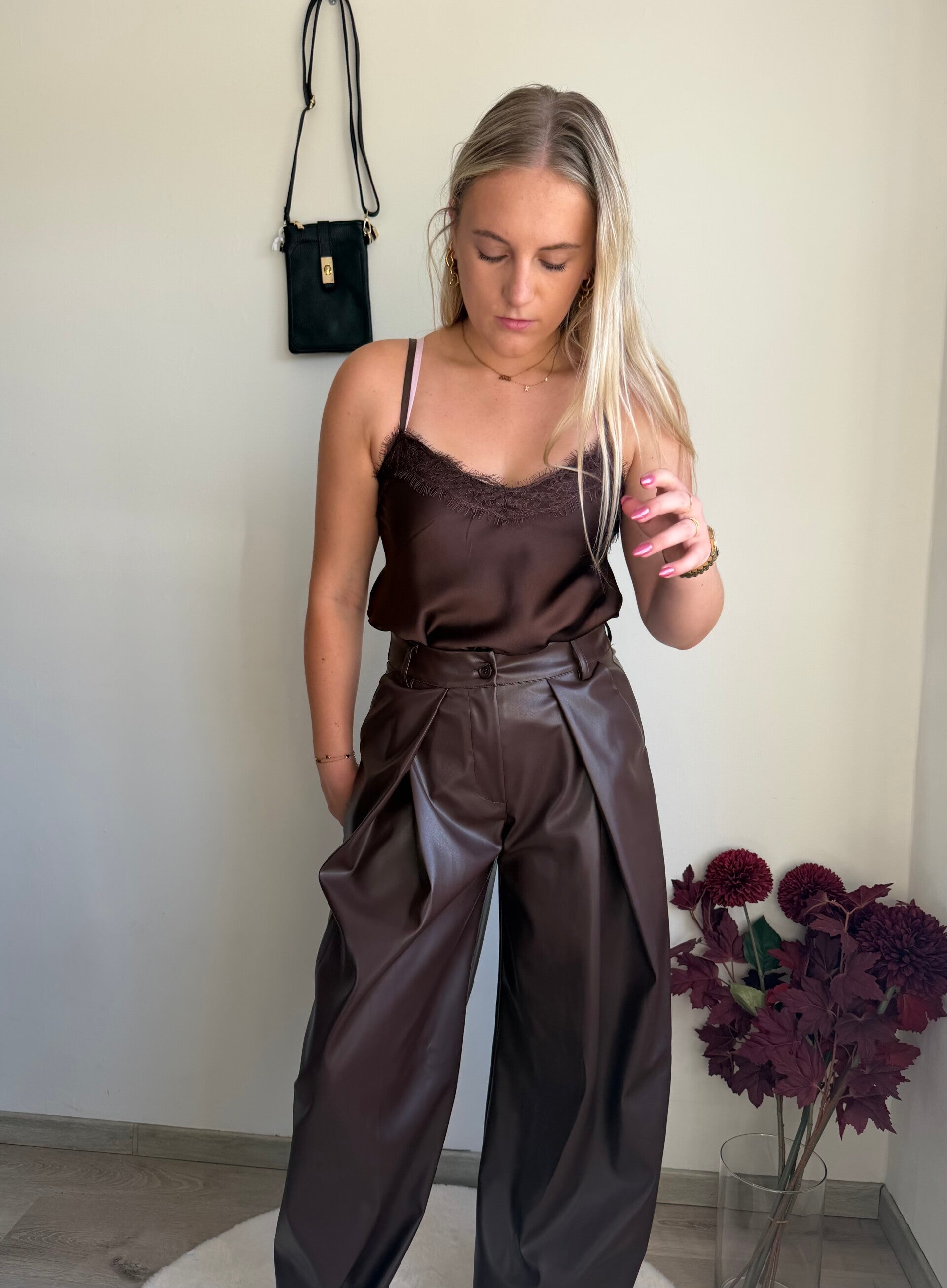 BROWN PRECILLIA LACE DETAILLED TOP