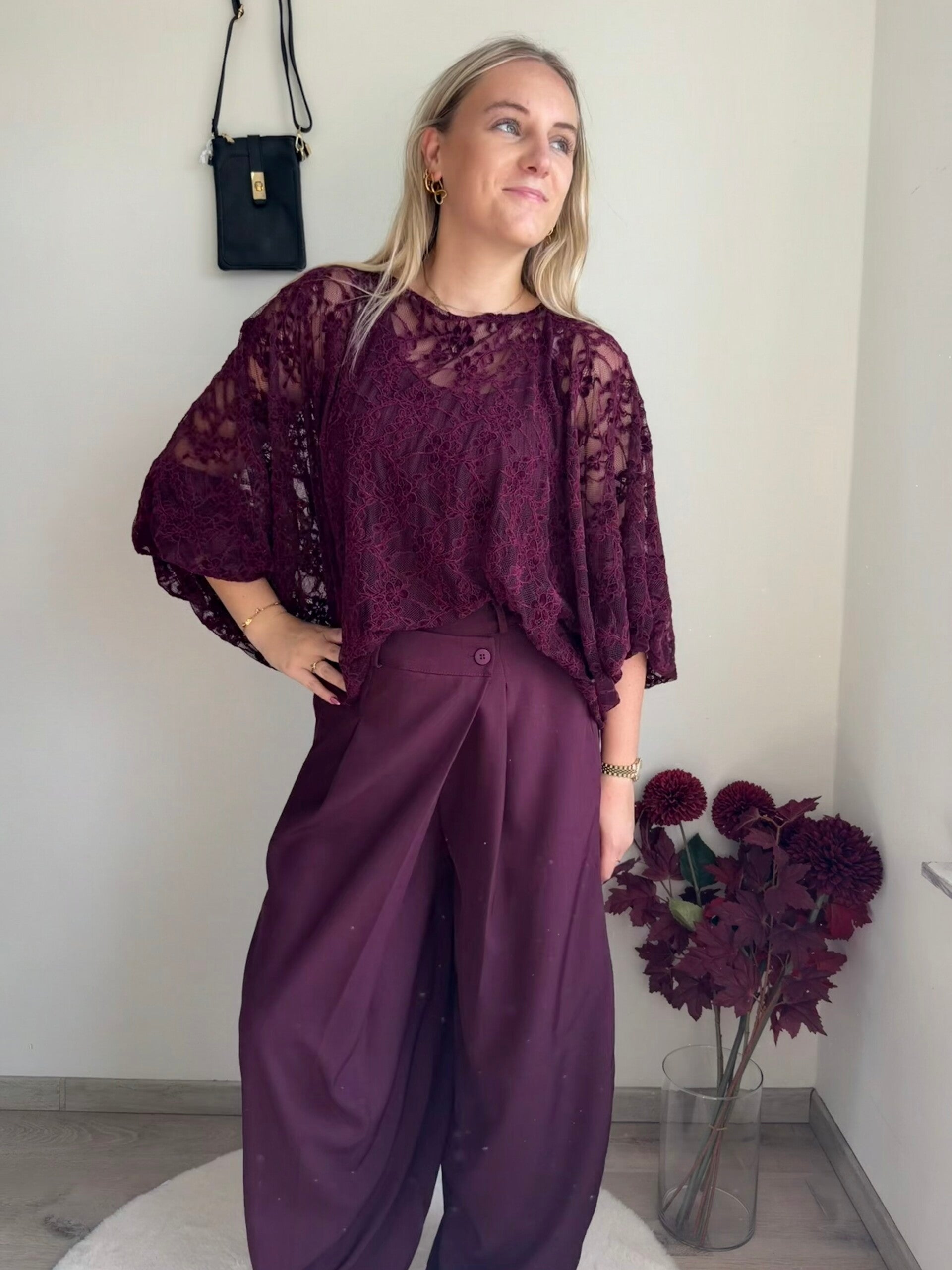 BURGUNDY MADISON LACE BLOUSE