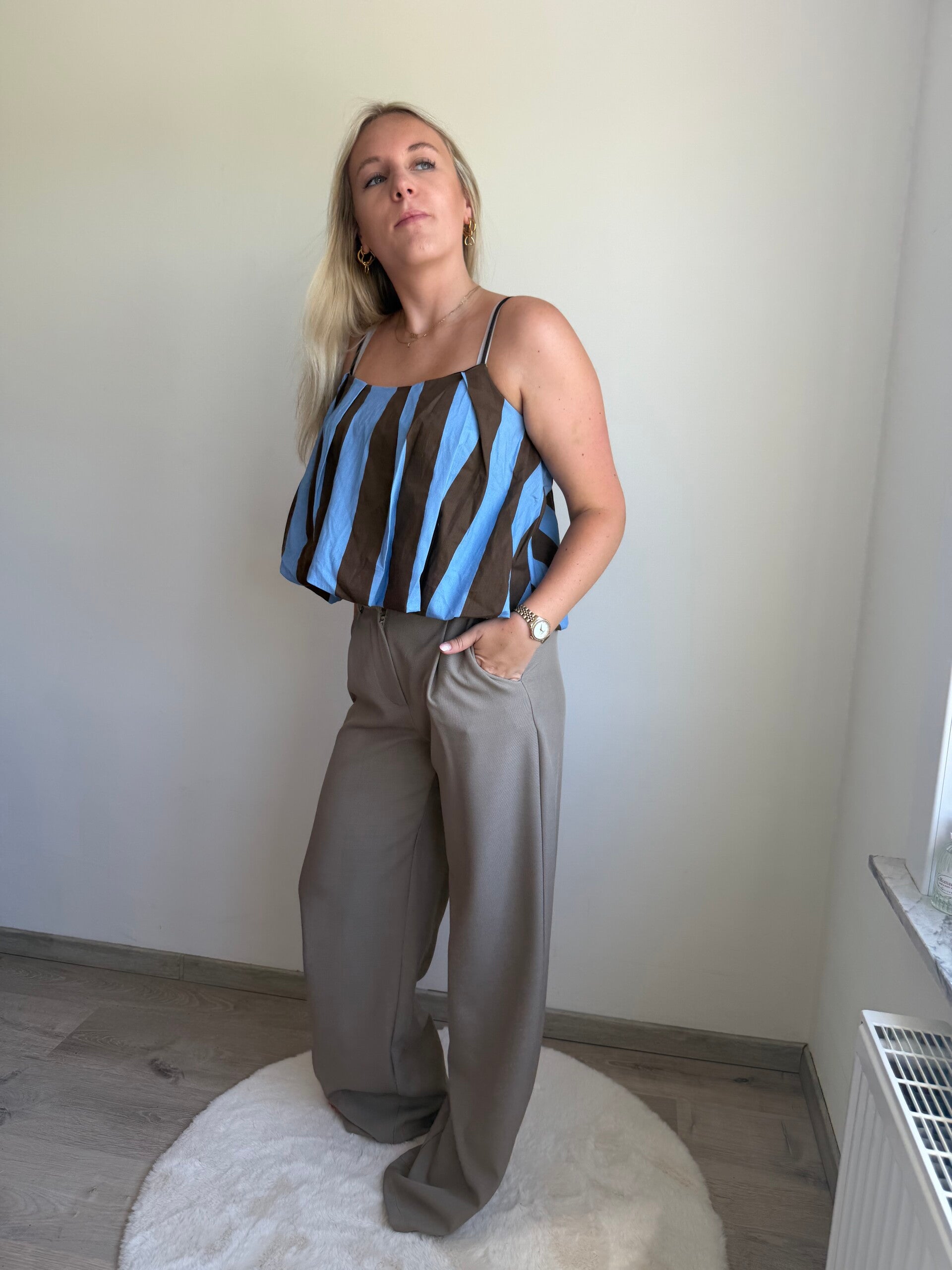 STRIPED BLUE PUF TOP