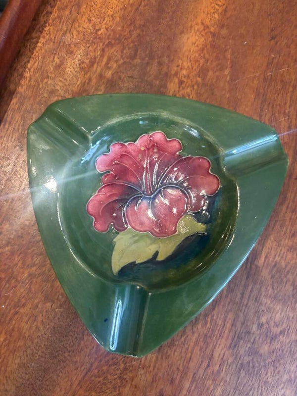 Moorcroft  Hibiscus Ashtray