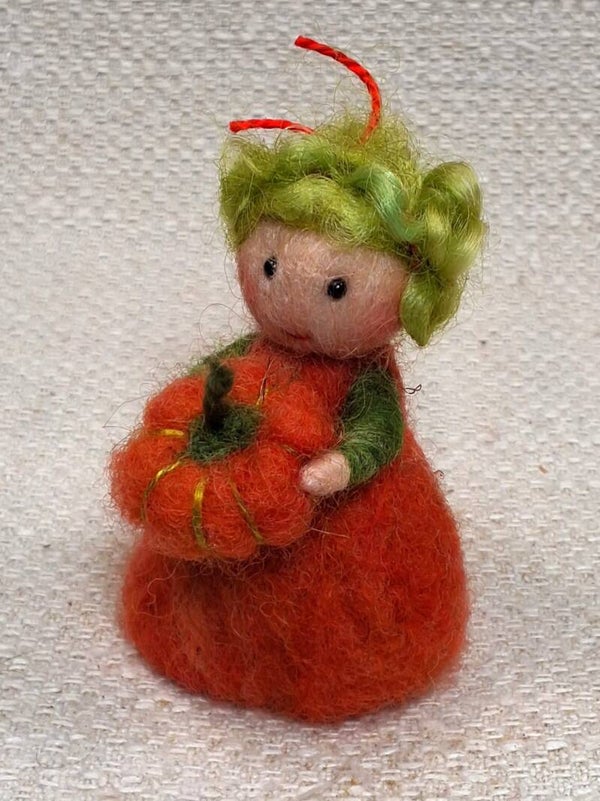 149. Naaldviltpopje Pompoentje mini