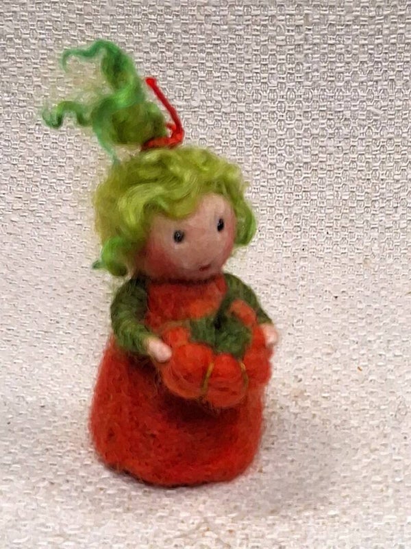 152. Naaldviltpopje Pompoentje mini