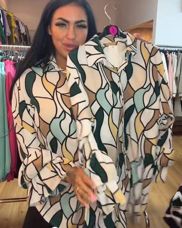 Blouse met roeselmouw