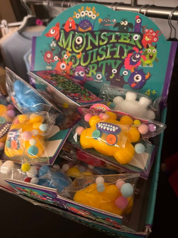 Monster squizy