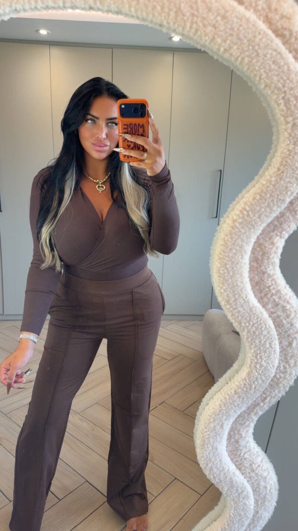 By swan body met jogger set coffee