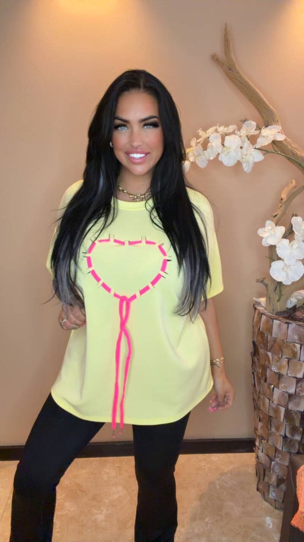 Shirt met veterhart oversized