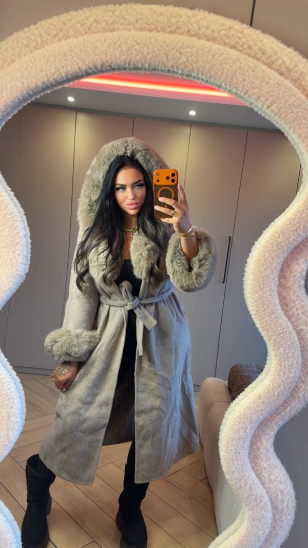 Mantel jas super luxe qualiteit in 3 maten  taupe