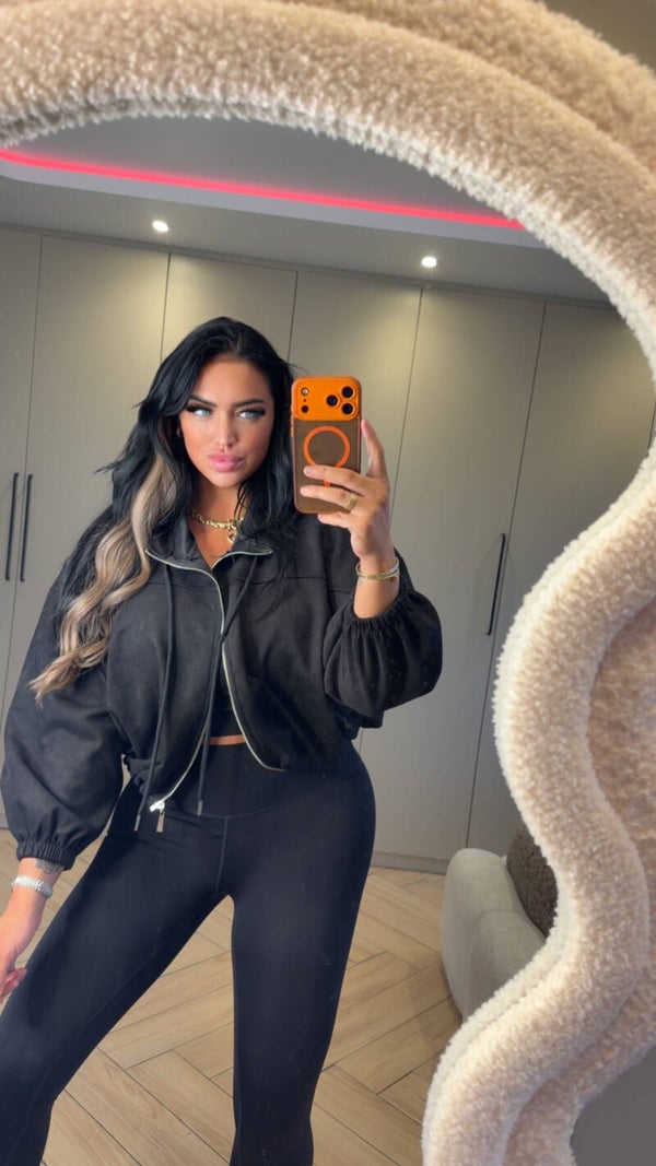 Suede crop vestje zwart