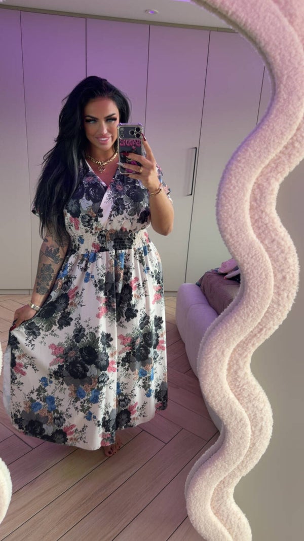 Prachtige bloemen jurk met stretch band