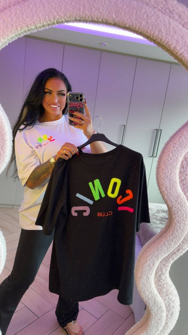 Iconic T-shirt met Teddy letters
