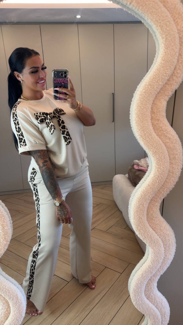 Panter comfy pak met strik beige