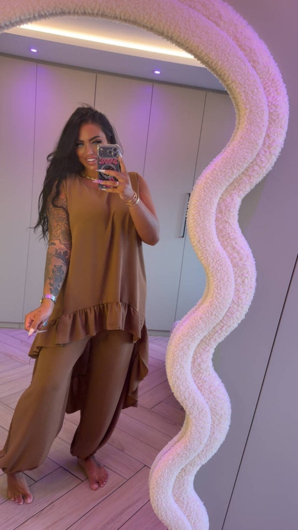 Roeselblouse pak met lange achterkant in 2 kleuren