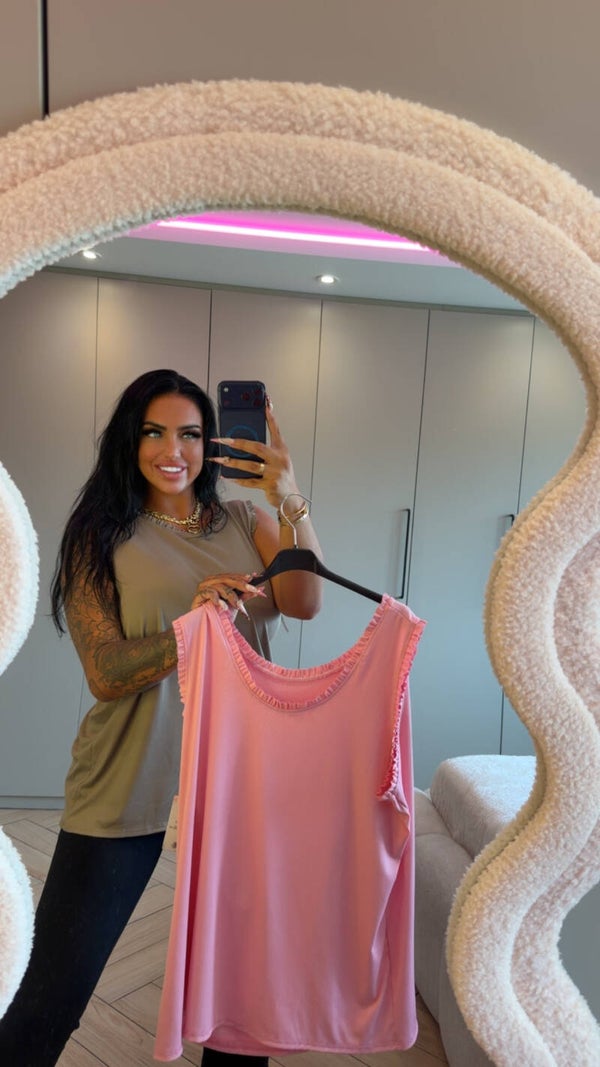 Top met ruffle grote maat in 2 kleuren