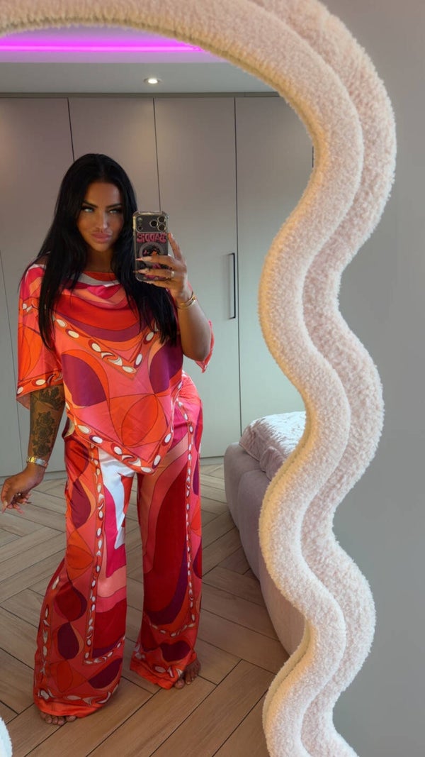 Silky satijnen pakken in 2 kleuren