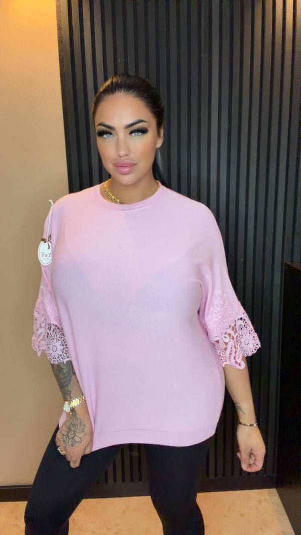 Luxe t-shirt  met kanten mouw