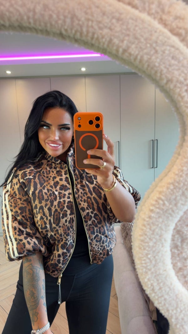 Bomber puffer panter in 2 kleuren