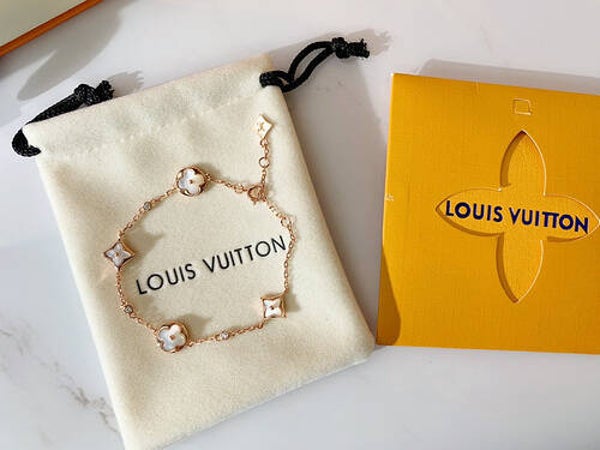 Louis Bracelet
