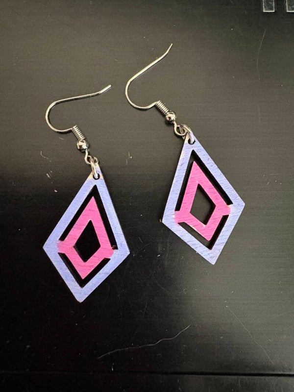 Design 5. Ohrenringe