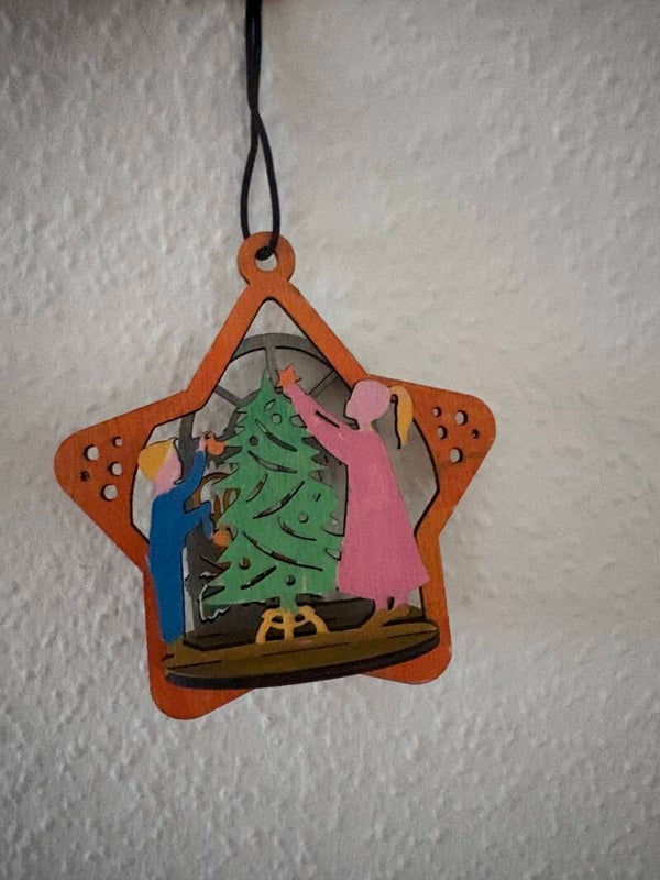 Weihnachtsschmuck farbig