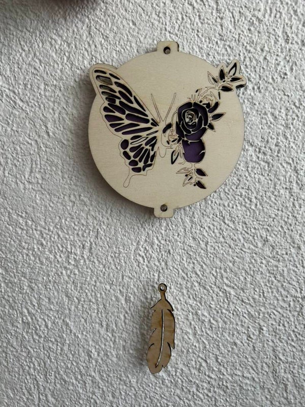 Schmetterling mit Rose