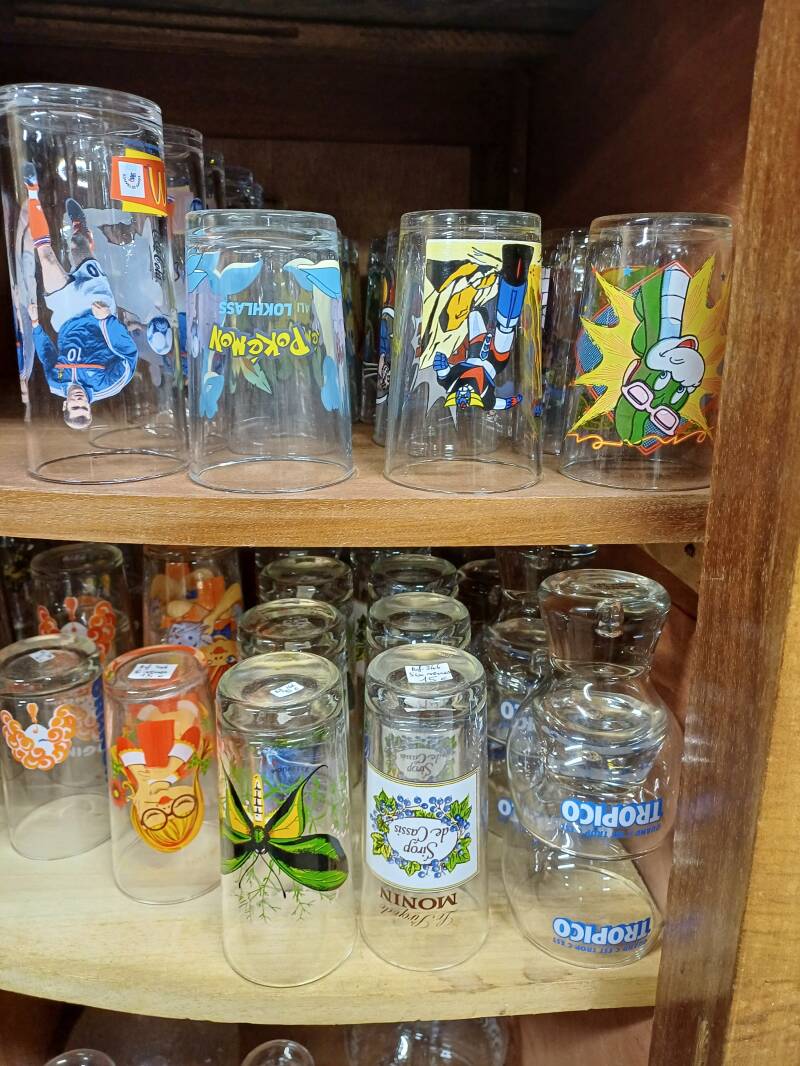Verres Amora dessins animés Recre A2, années 80/90, Goldorak, Albator, Denver, Pokemon, Candy, Les Cheliers du Zodiaque, Nicky Larson