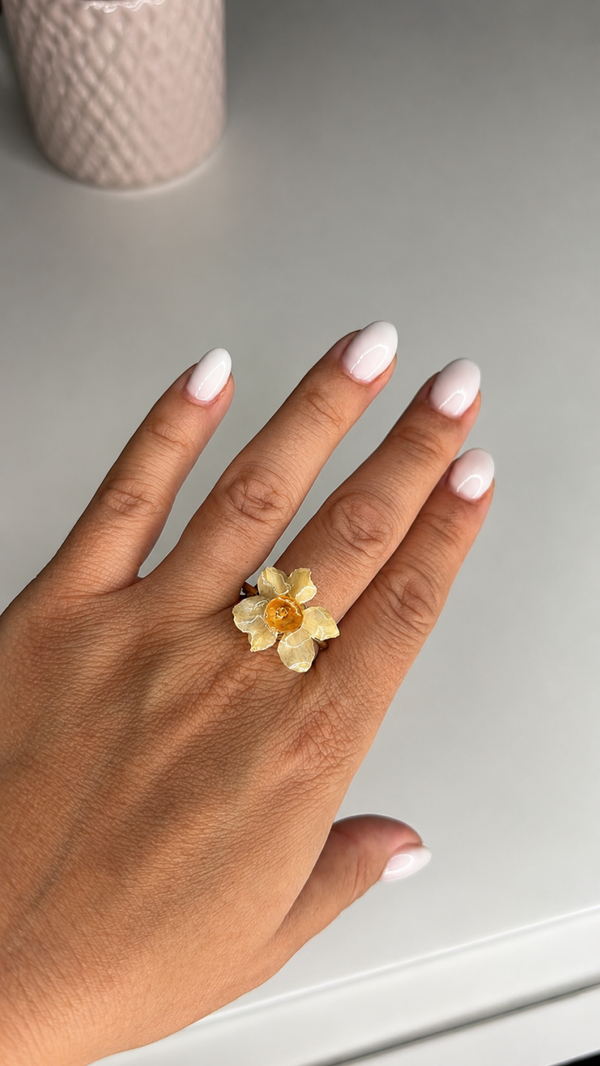 Anello con Narciso
