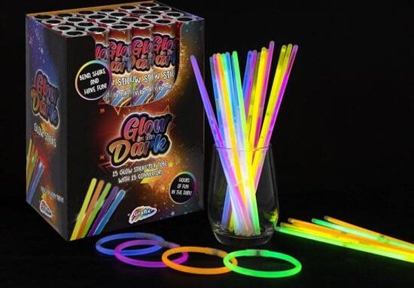 Glow in the dark - glow sticks