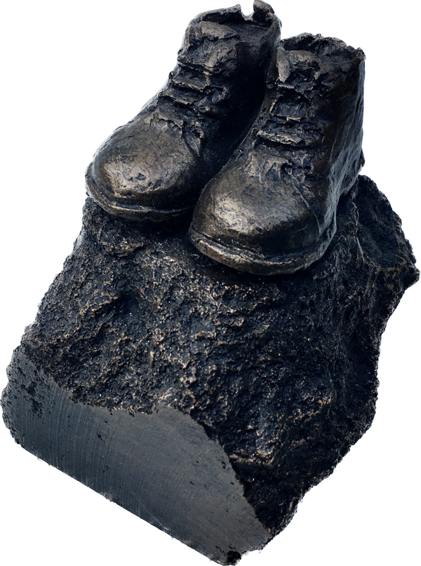 4Daagse beeld - wandelschoenen brons