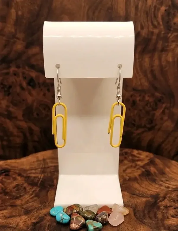 Boucles d’oreilles trombones jaune