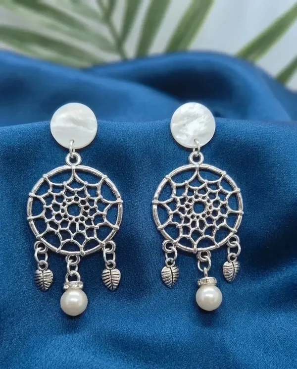Boucles d’oreilles attrape rêves Boho Nacre et perles