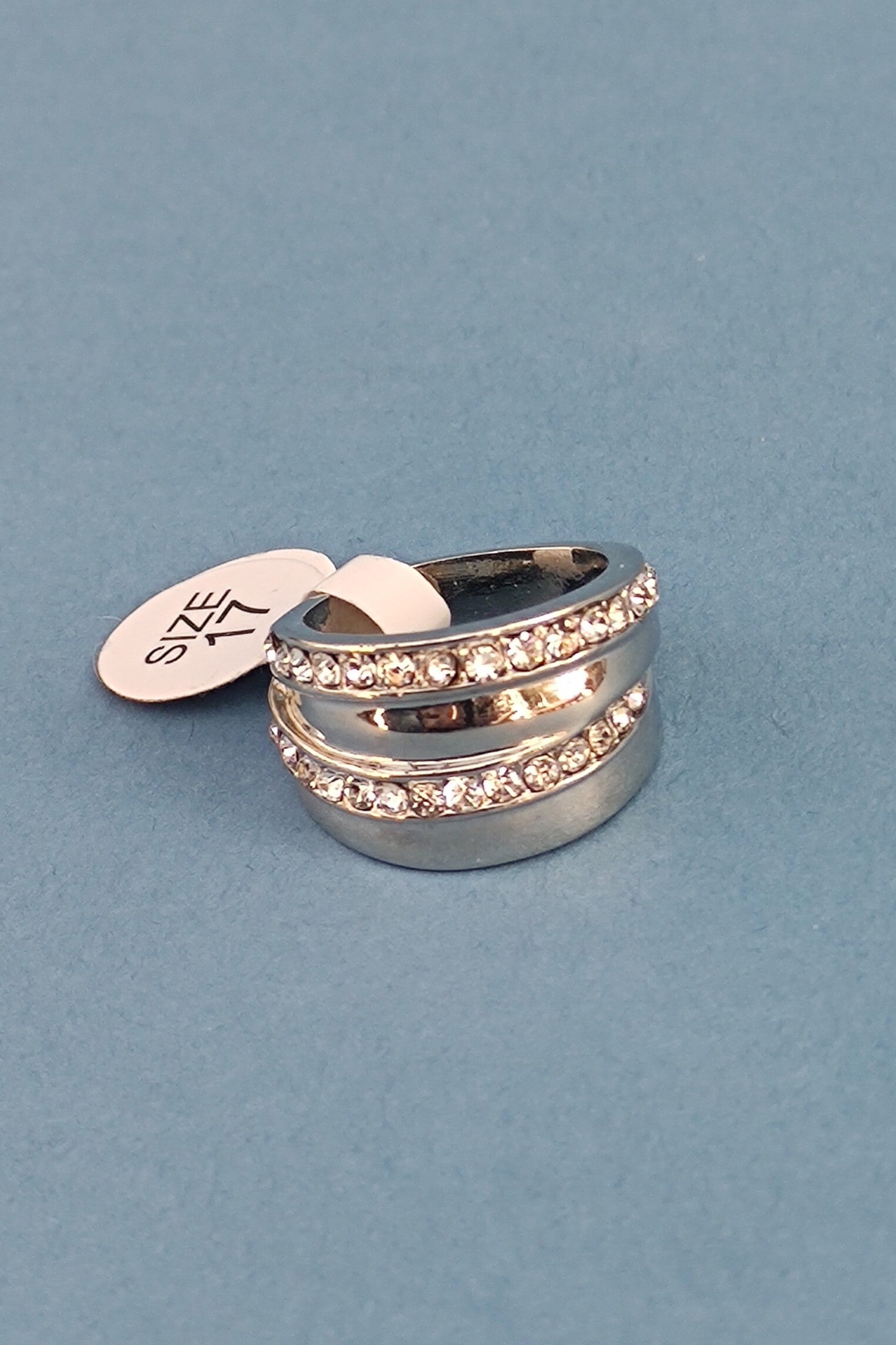 Scarlett Bijoux Edelstahl Ring silber mit Strasssteine NEU