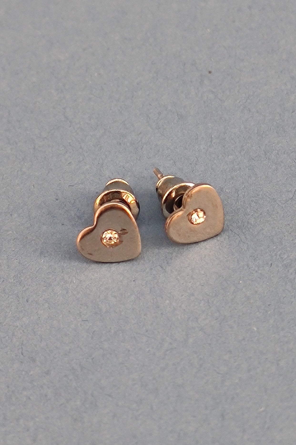 Scarlett Bijoux Edelstahl Ohrstecker Herzen silber NEU